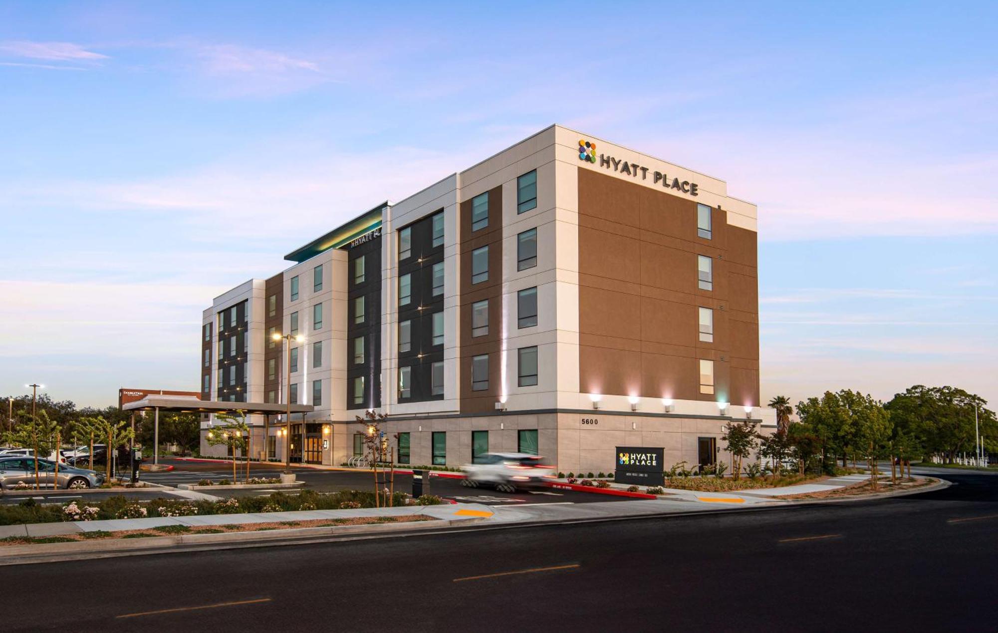 Hyatt Place Newark-Silicon Valley Exterior foto